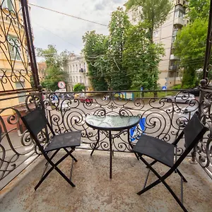 Dayflat On Mykhailivs'ka Apartment